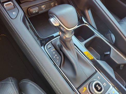 Certified 2023 Kia Telluride SX Prestige X-Pro image 38