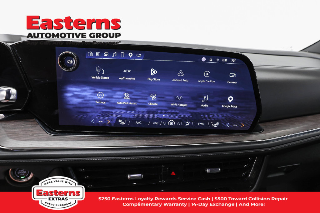 Used 2025 Chevrolet Suburban Z71 AWD/4WD image 13