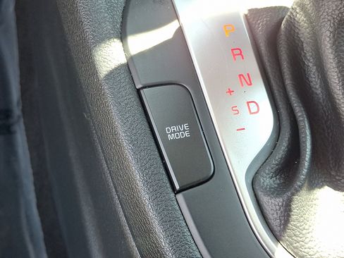 Certified 2024 Kia Forte LXS FWD image 22