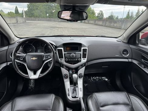 Used 2012 Chevrolet Cruze LT w/ RS Package FWD image 18