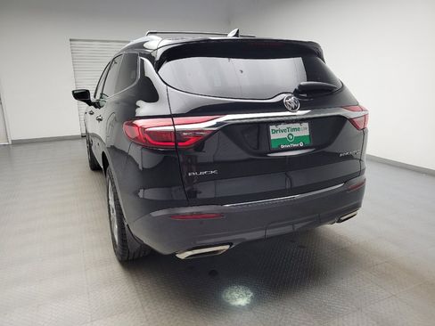 Used 2018 Buick Enclave Avenir w/ Avenir Technology Package AWD/4WD image 6