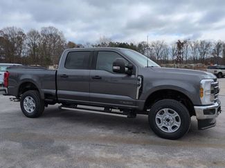 New 2026 Ford F250 XLT w/ FX4 Off-Road Package video 2