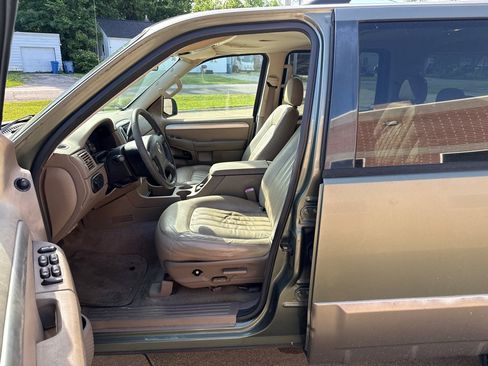Used 2004 Mercury Mountaineer 2WD image 10