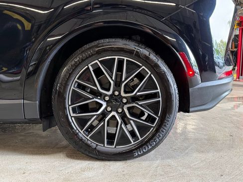 Used 2025 Ford Mustang Mach-E Premium AWD/4WD image 34