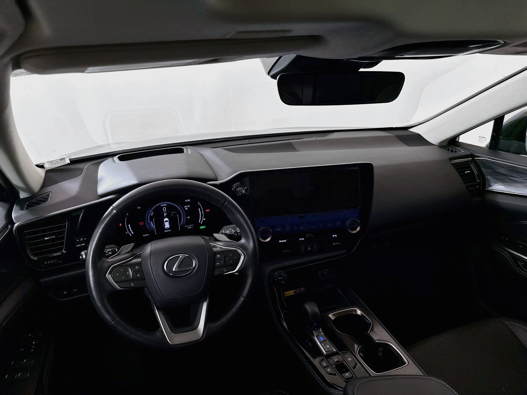 Used 2025 Lexus NX 350h AWD w/ Accessory Package (2T) image 25