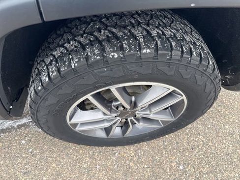 Used 2020 Jeep Grand Cherokee Limited image 4