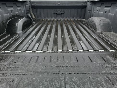 Used 2024 Chevrolet Silverado 2500 Custom w/ Custom Value Package image 12