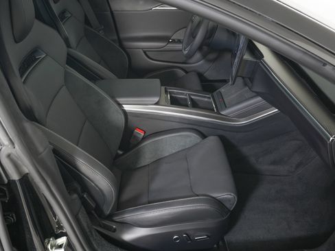 Used 2025 Tesla Model S Plaid AWD/4WD image 8