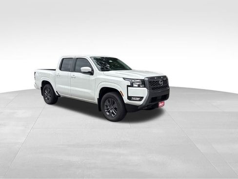 New 2025 Nissan Frontier SV w/ SV Convenience Package image 8