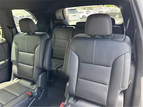 New 2025 GMC Acadia Elevation w/ Elevation Premium Package image 4