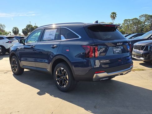 New 2026 Kia Sorento S AWD/4WD image 6