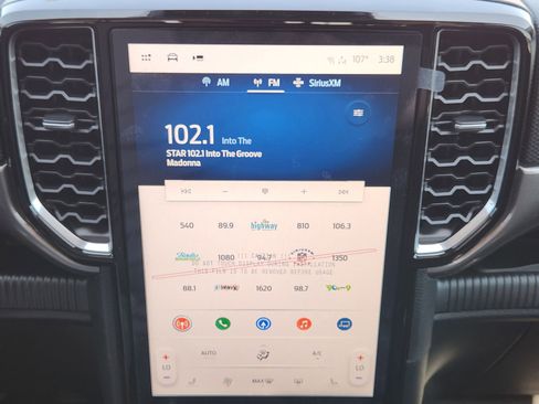 New 2025 Ford Ranger XLT w/ Equipment Group 301A High image 15