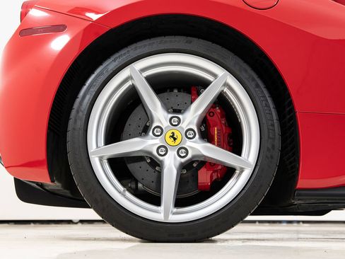 Certified 2017 Ferrari 488 GTB RWD image 19