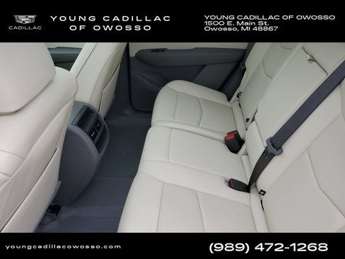 Used 2023 Cadillac XT5 Premium Luxury w/ LPO, Floor Liner Package AWD/4WD image 29