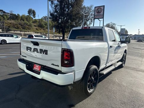 Used 2025 RAM 2500 Big Horn AWD/4WD image 7