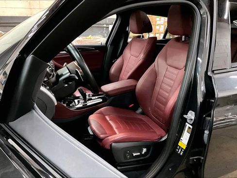 Used 2021 BMW X4 xDrive30i w/ M Sport Package image 27