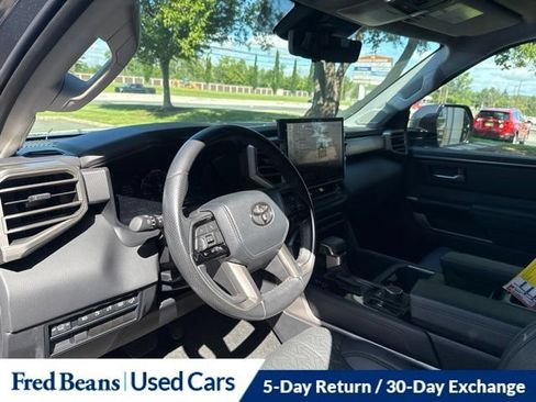 Used 2024 Toyota Tundra Limited AWD/4WD image 21