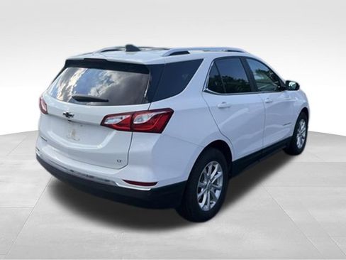Used 2021 Chevrolet Equinox LT FWD image 3