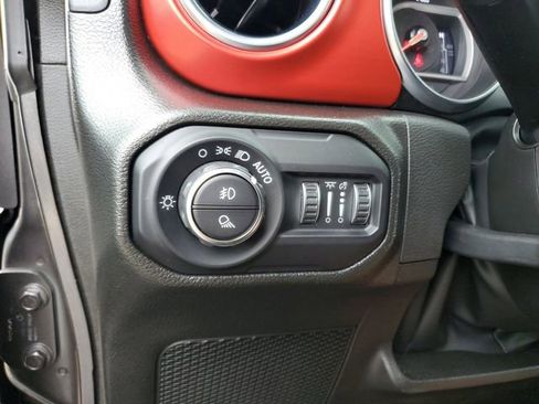 Used 2022 Jeep Gladiator Rubicon w/ LED Lighting Group image 29