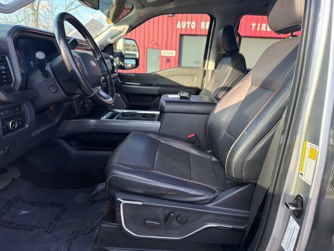 Used 2023 Ford F350 Lariat w/ FX4 Off-Road Package AWD/4WD image 21