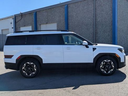 Used 2024 Hyundai Santa Fe SEL AWD/4WD image 4