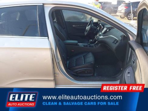 Used 2016 Chevrolet Impala LT w/ Convenience Package image 10