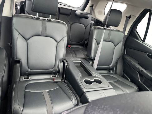 Certified 2023 Honda Pilot Touring image 13