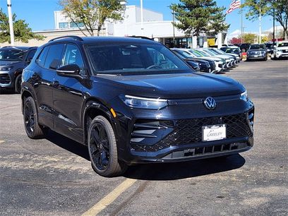 New 2025 Volkswagen Tiguan SE R-Line