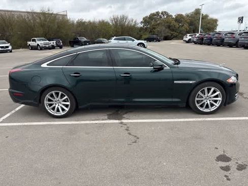 Used 2013 Jaguar XJ AWD image 6