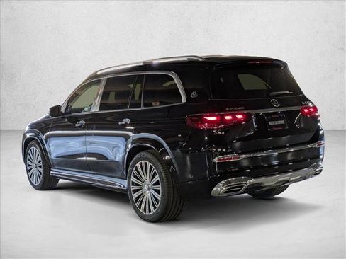 New 2026 Mercedes-Benz Maybach GLS 600 4MATIC image 9
