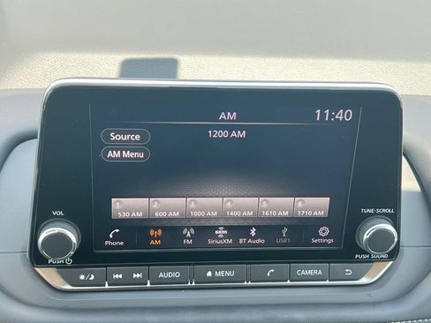New 2026 Nissan Pathfinder SL FWD image 8