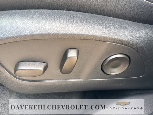 Used 2024 Chevrolet Traverse LT w/ Midnight/Sport Edition image 15