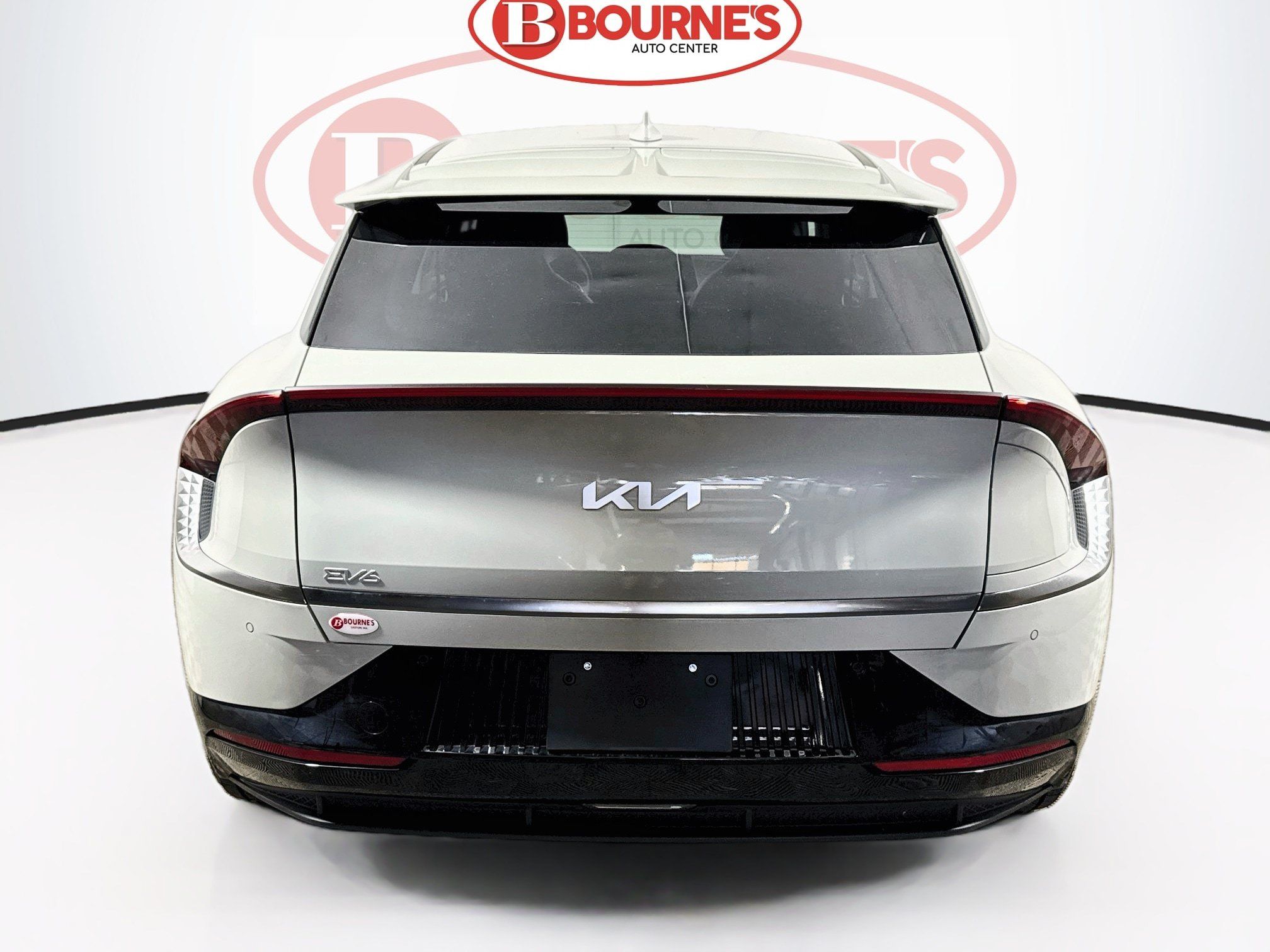 Used 2023 Kia EV6 Wind w/ Wind Technology Package AWD/4WD image 10