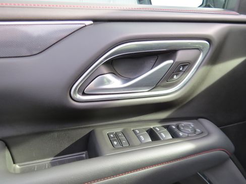 Certified 2022 Chevrolet Suburban RST w/ Luxury Package image 19