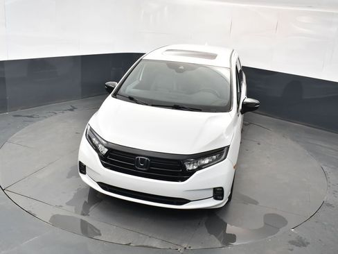 Used 2023 Honda Odyssey Sport image 30