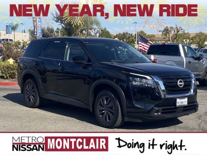 Used 2023 Nissan Pathfinder S