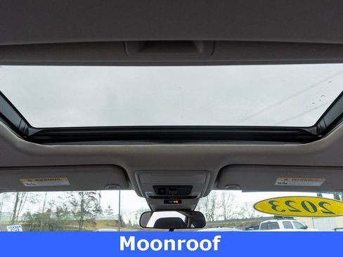 Certified 2023 Honda Accord EX image 11