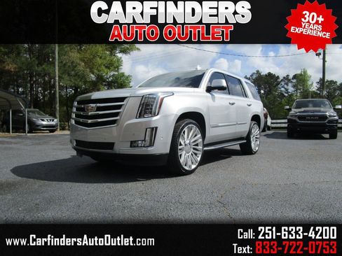 Used 2020 Cadillac Escalade Luxury image 1
