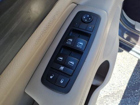 Certified 2020 Jeep Grand Cherokee Laredo image 15