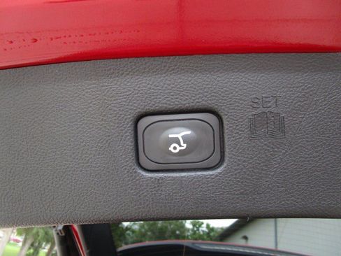Used 2023 Ford Edge SEL w/ Convenience Package AWD/4WD image 9