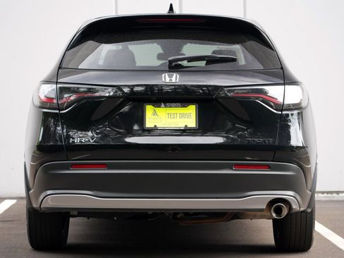 Used 2023 Honda HR-V Sport image 10