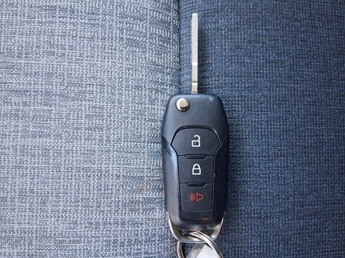 Used 2022 Ford Maverick XLT FWD image 32