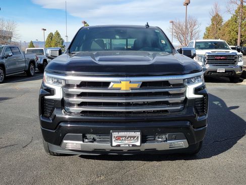 Used 2024 Chevrolet Silverado 1500 High Country image 5