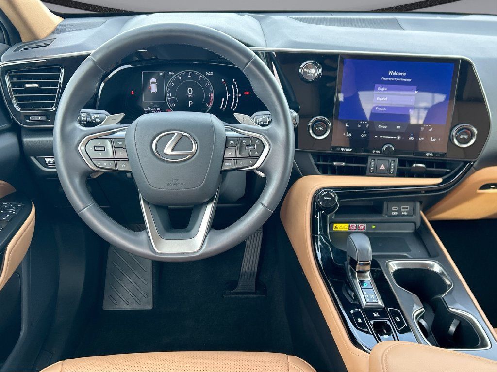 Used 2024 Lexus NX 250 FWD image 31