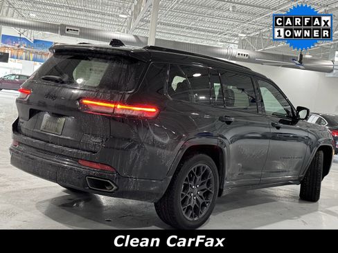 Used 2024 Jeep Grand Cherokee L Summit w/ High Altitude Package image 3