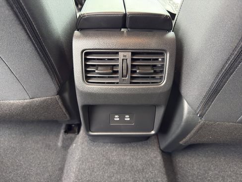 New 2026 Nissan Rogue SV image 31