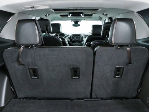 Used 2018 Chevrolet Traverse LT FWD image 34