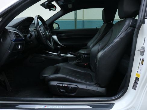 Used 2015 BMW M235i Coupe image 29