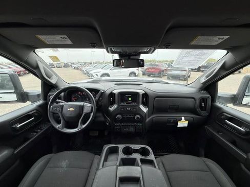 Certified 2025 Chevrolet Silverado 2500 Custom w/ Custom Value Package image 22