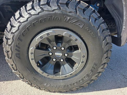 Used 2018 Ford F150 Raptor w/ Equipment Group 802A Luxury image 20